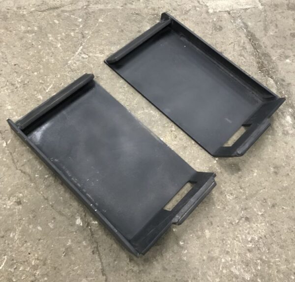 Bobcat Skid Steer (2 piece) Heavy-Duty - Weld On Brackets