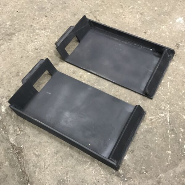 Bobcat Skid Steer (2 piece) Heavy-Duty - Weld On Brackets - Image 2