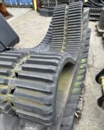 SPECIAL OFFER - 450mm Wide Rubber Tracks for Bobcat 864 / T200 Skid Steer (Pair) - Image 6